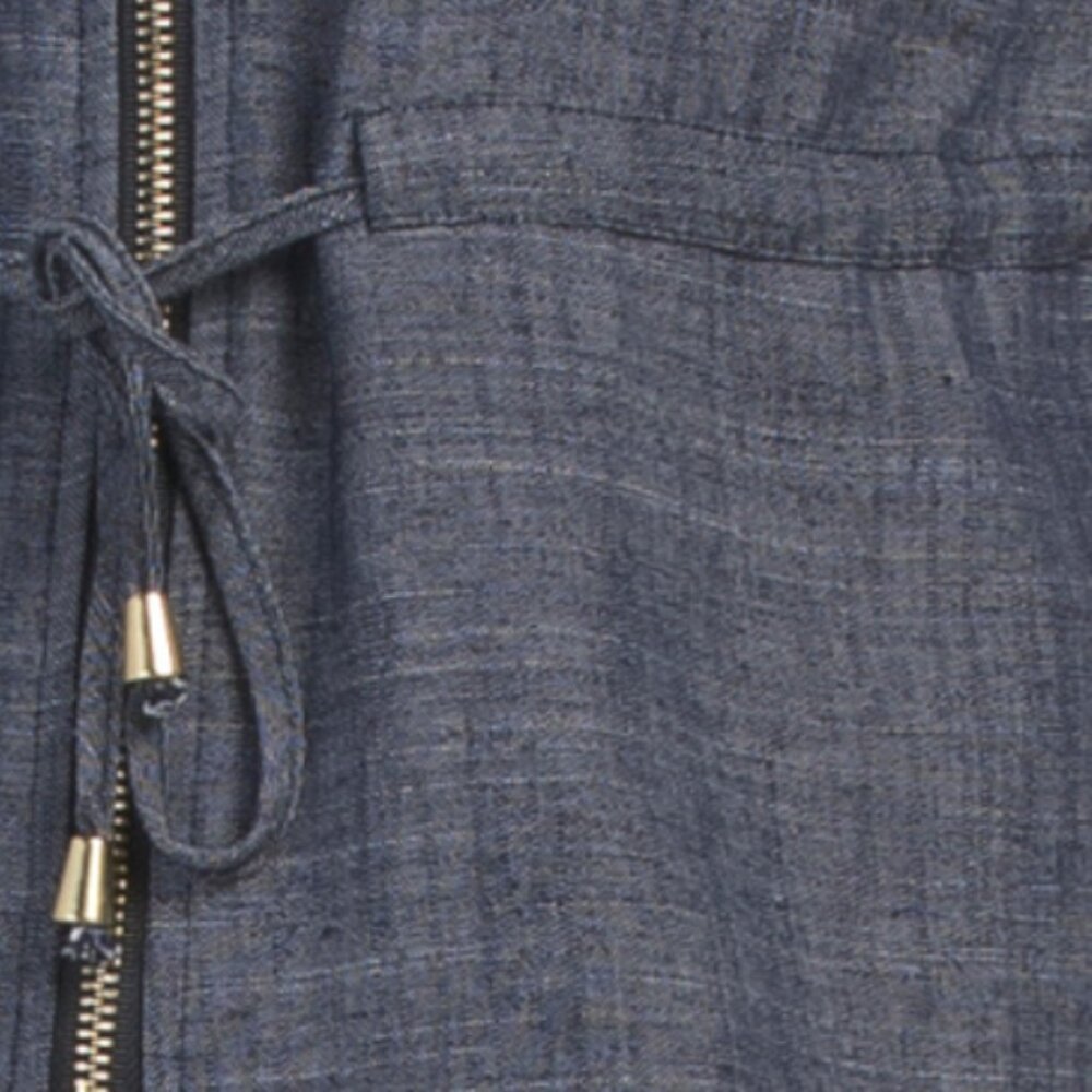 ELLEN TRACY Sleeveless Patch Pocket Chambray Top - Picture 4 of 4